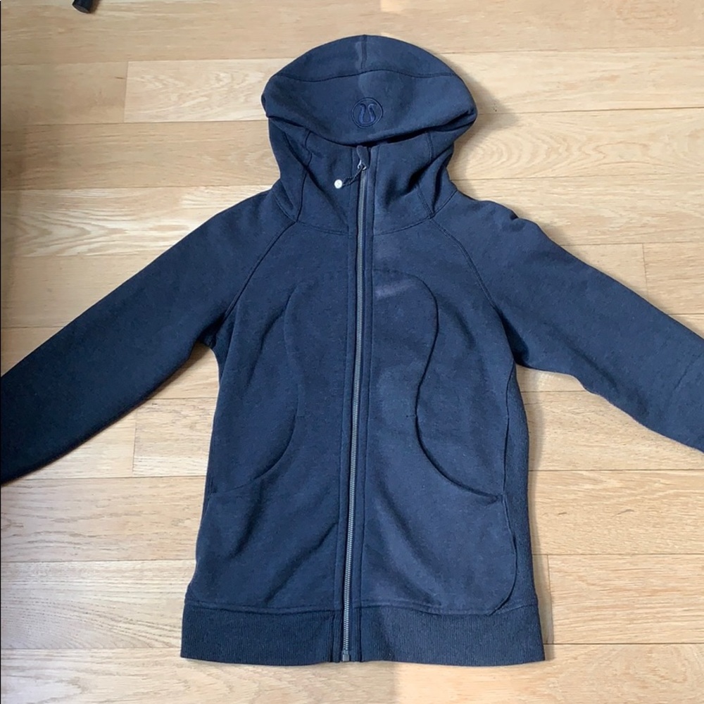 Lululemon Scuba Hoodie in Size 2